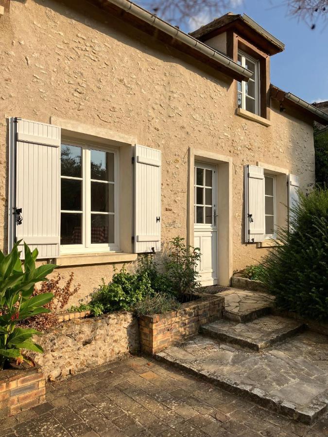 La Petite Maison De La Vallee Bazainville Εξωτερικό φωτογραφία